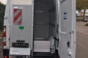 RENAULT MASTER X62L3H2 4 sièges Zuo partie arrière isolée décontaminable hayon dépliable (5)